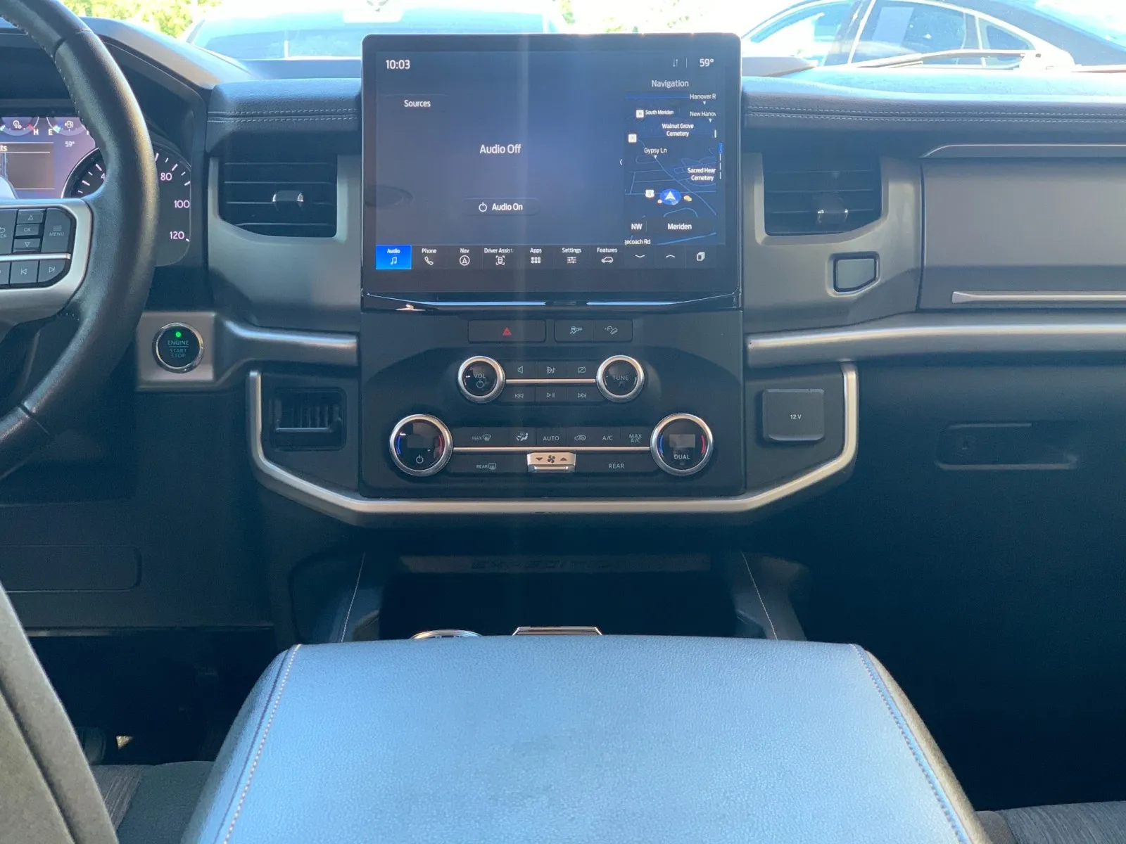 Ford Expedition photo 32