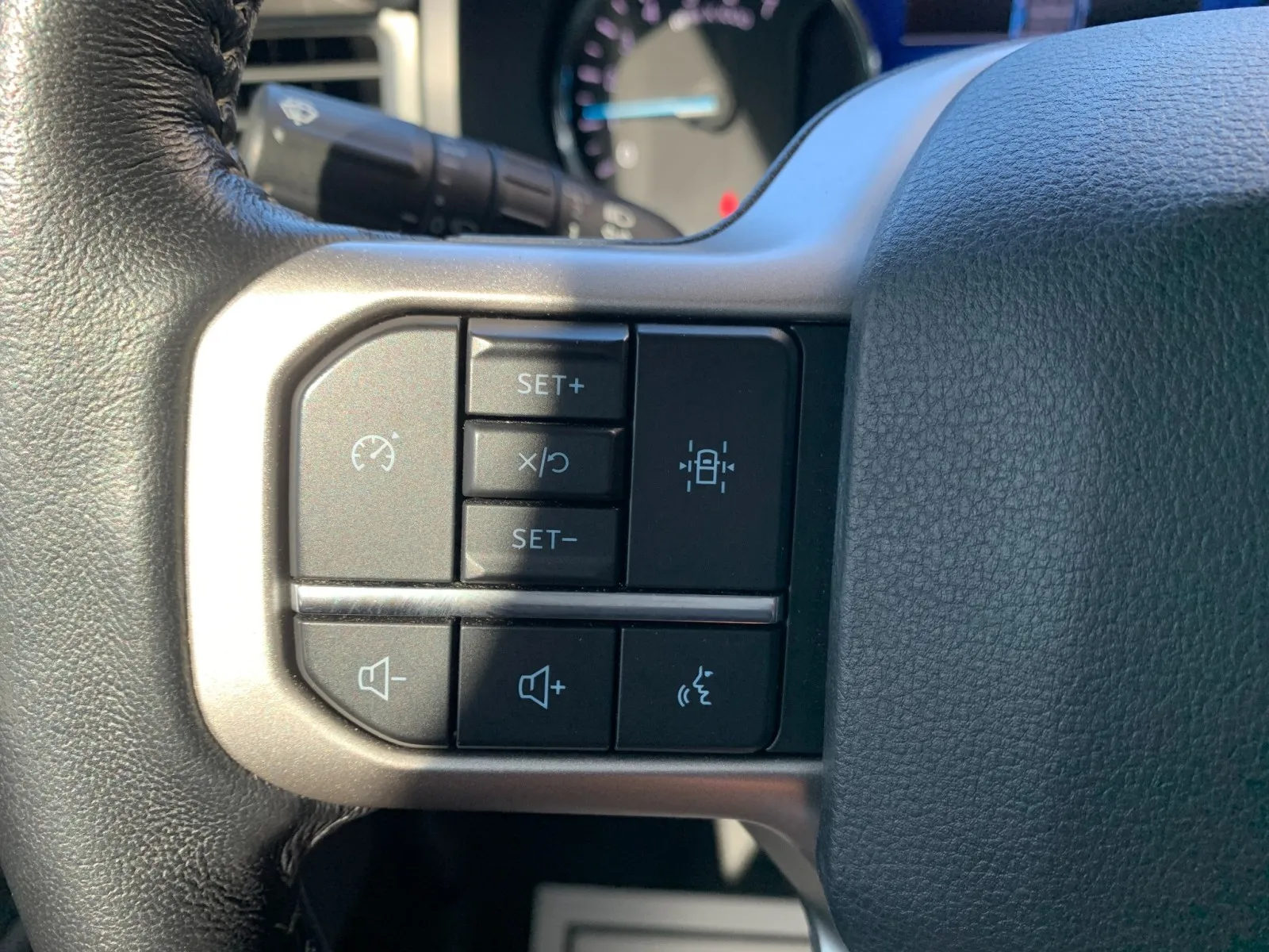 Ford Expedition photo 17