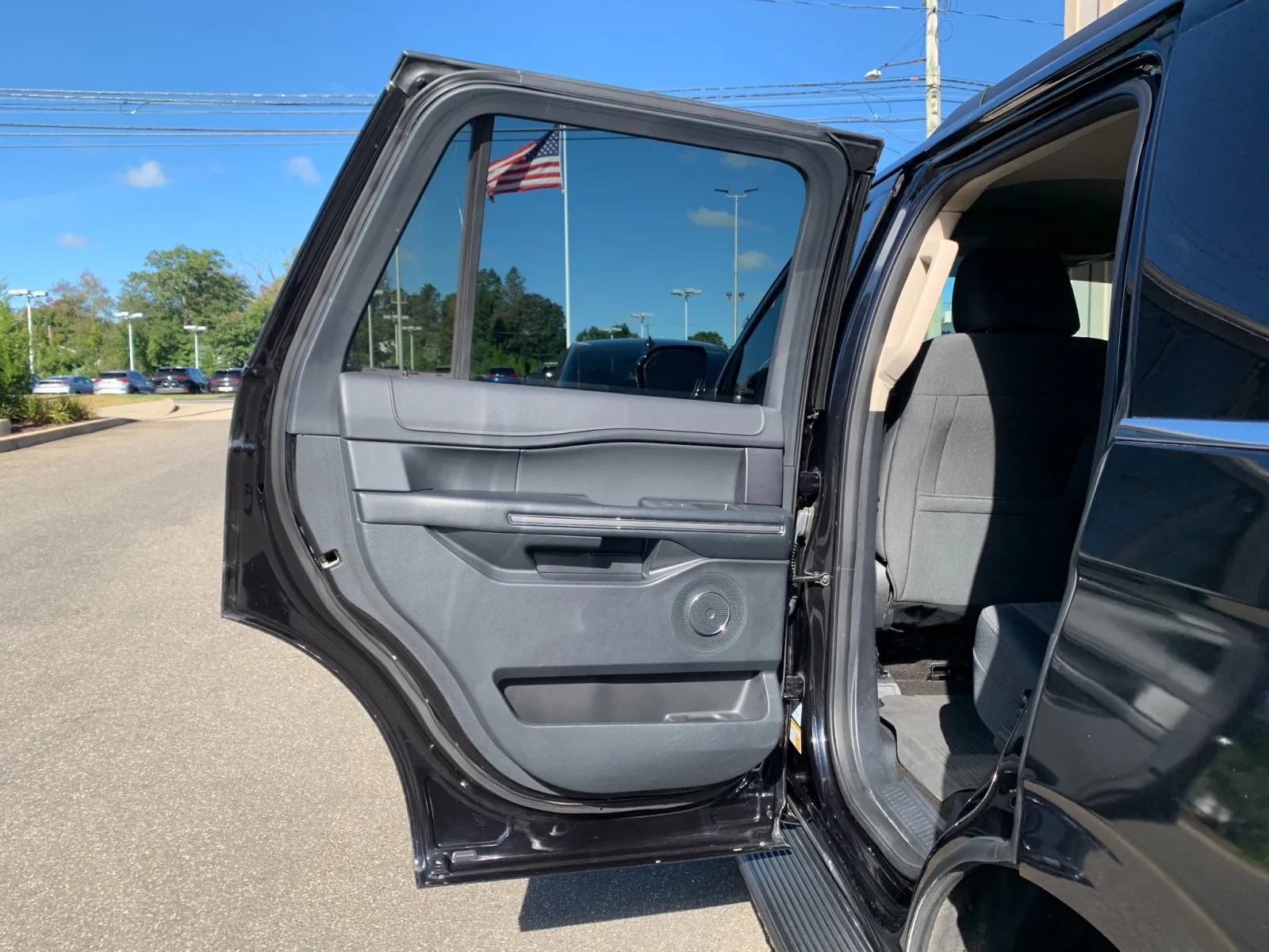 Ford Expedition photo 28
