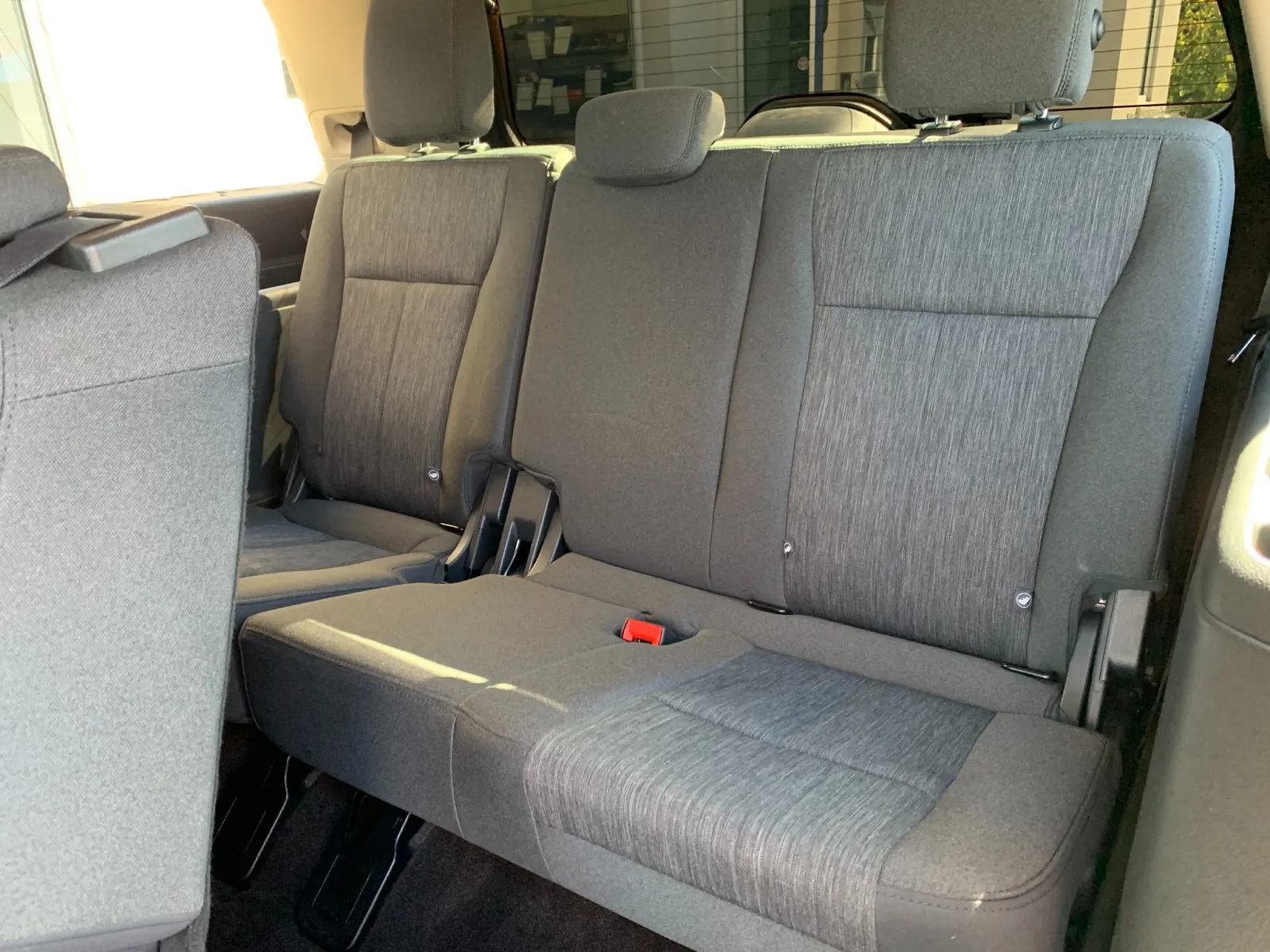 Ford Expedition photo 34
