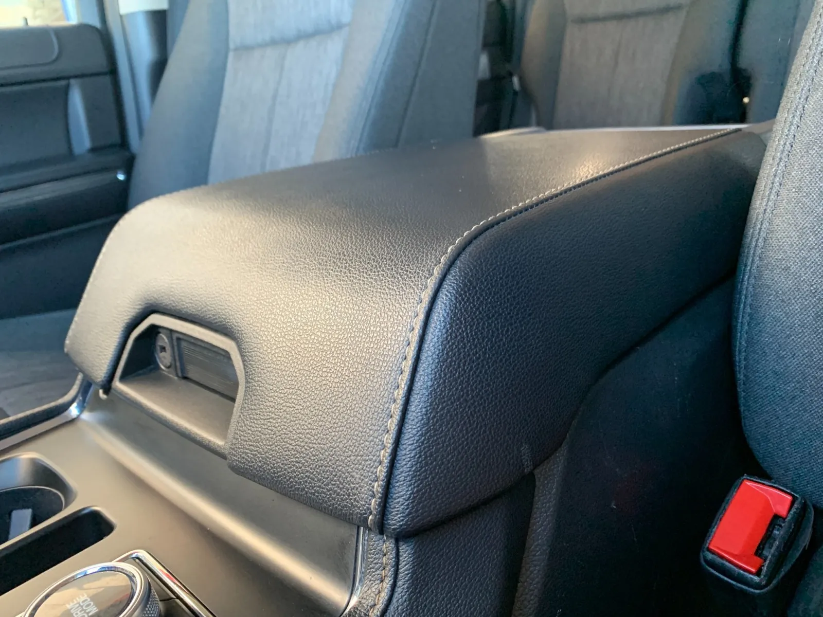 Ford Expedition photo 24
