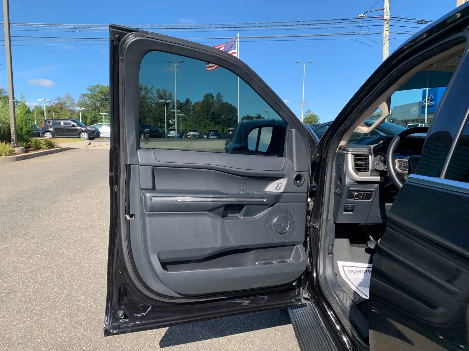 Ford Expedition photo 12