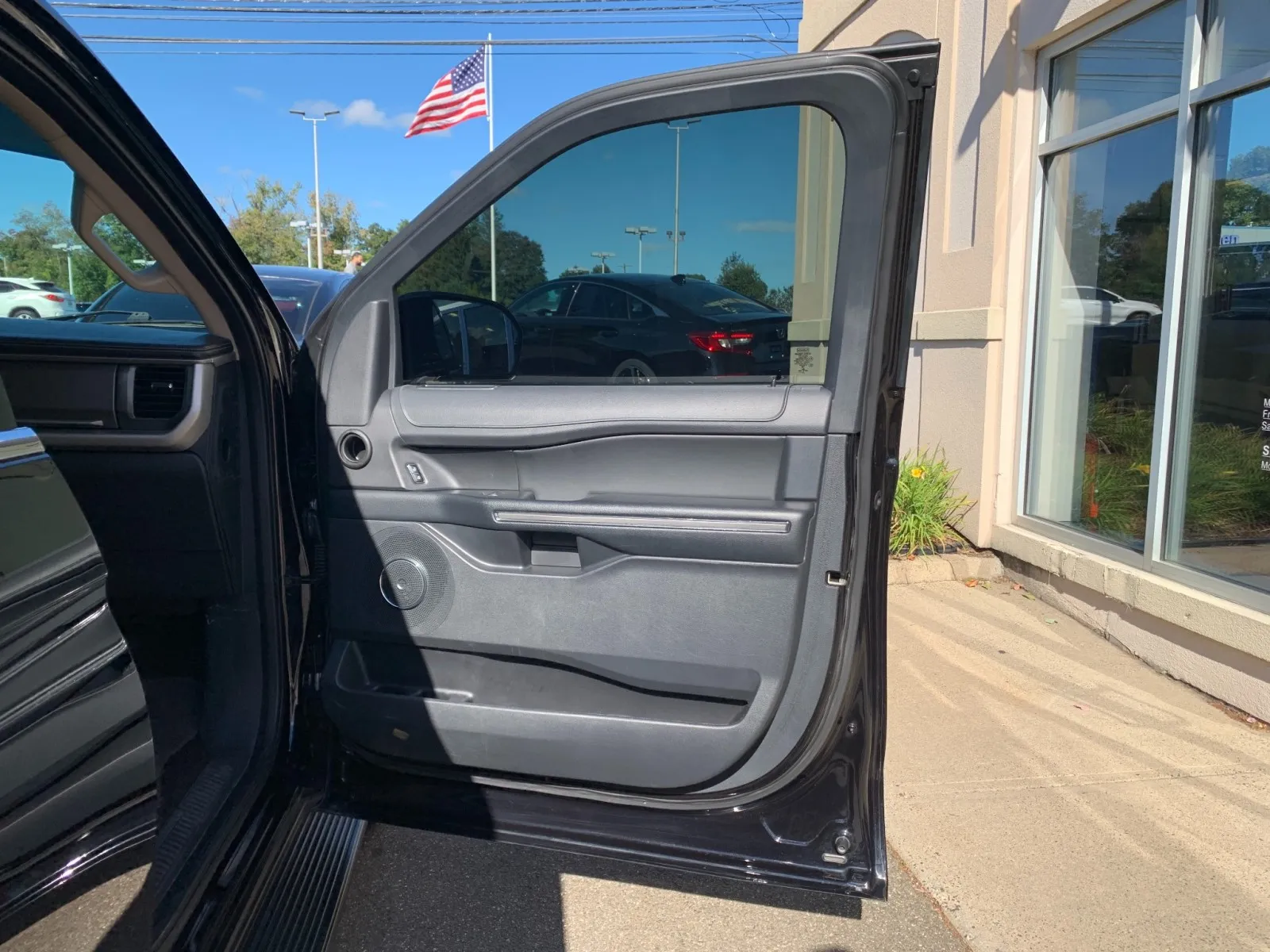 Ford Expedition photo 40