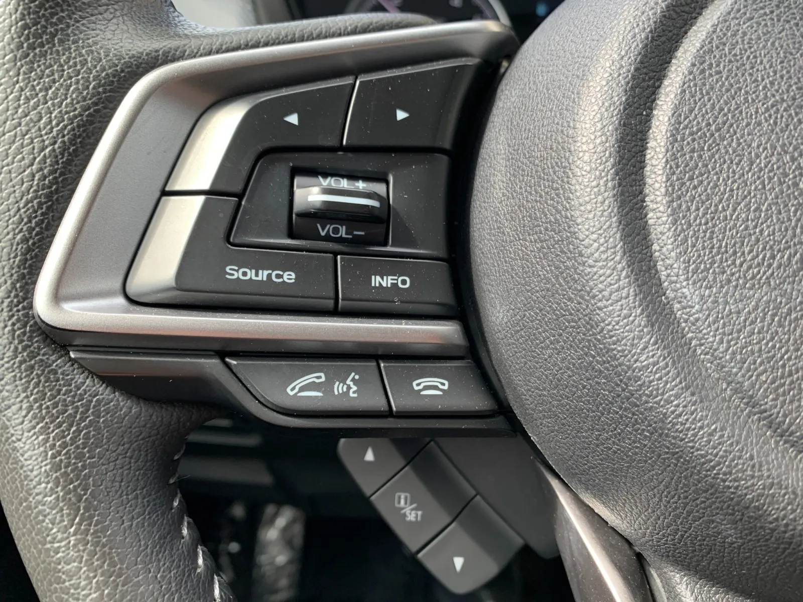 Subaru Forester photo 16