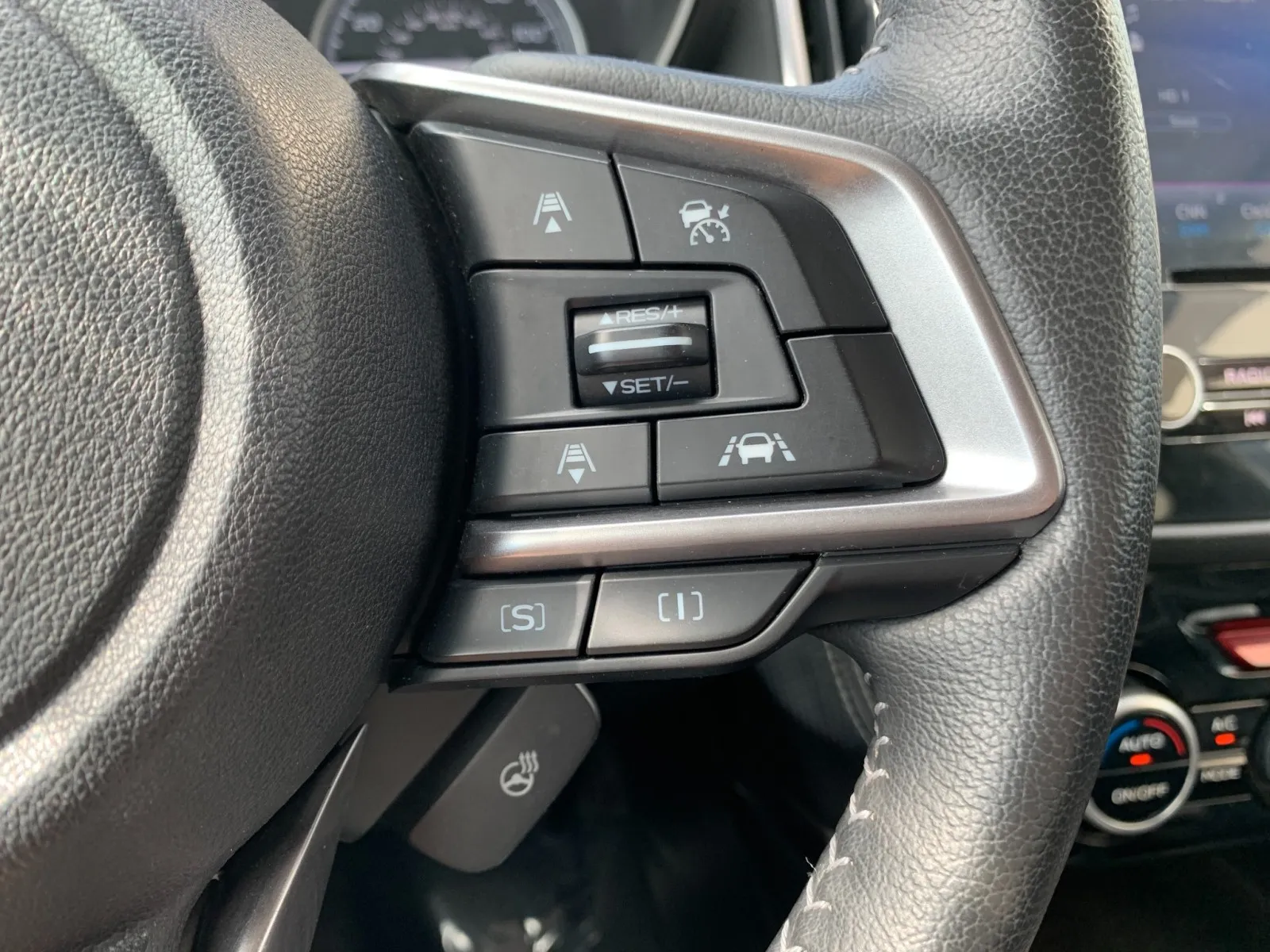 Subaru Forester photo 17
