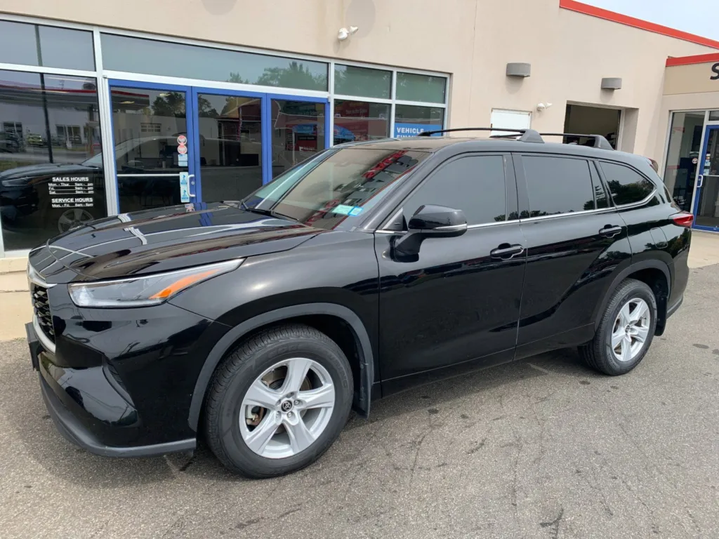 2021 Toyota Highlander L for sale in Meriden, CT