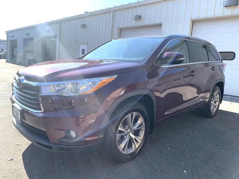 2014 Toyota Highlander XLE for sale in Meriden, CT