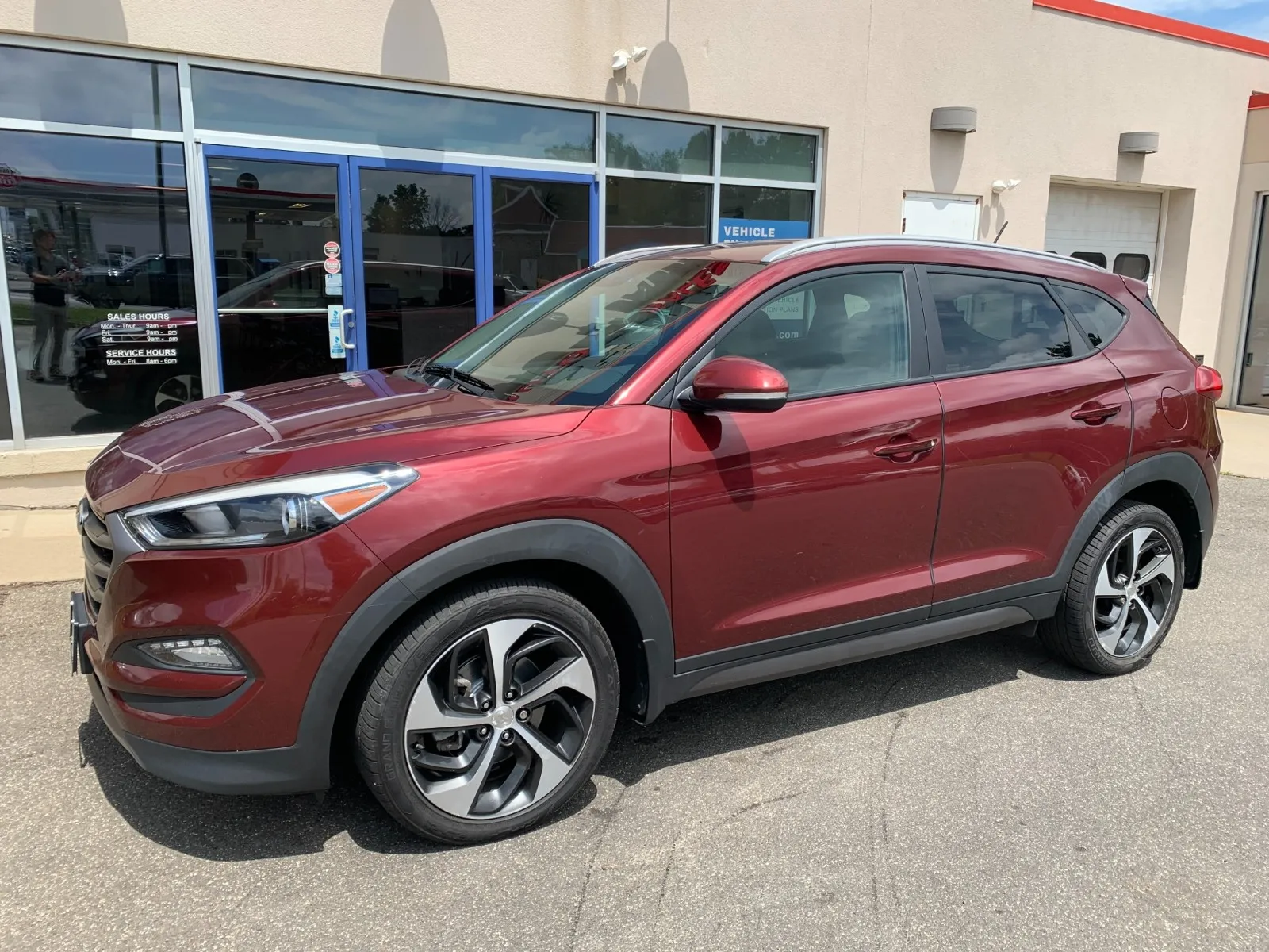 Red 2016 Hyundai Tucson Sport for sale in Meriden, CT