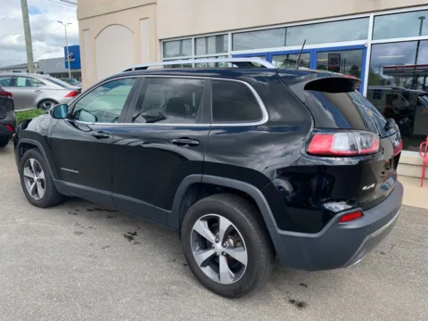 More photos of 2019 Jeep Cherokee Limited at Star Auto Sales, CT