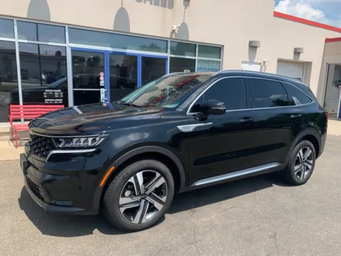 Black 2023 Kia Sorento Hybrid EX for sale in Meriden, CT