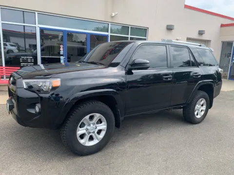 Black 2019 Toyota 4Runner SR5 for sale in Meriden, CT