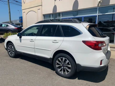 More photos of 2015 Subaru Outback 2.5i Limited at Star Auto Sales, CT