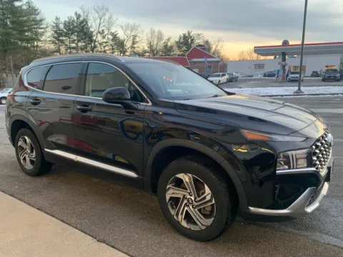 Another view of 2022 Hyundai Santa Fe SEL for sale in Meriden, CT at Star Auto Sales