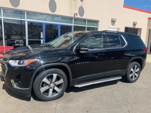 Black 2019 Chevrolet Traverse LT Leather for sale in Meriden, CT