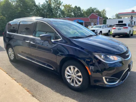 Another view of 2018 Chrysler Pacifica Touring L for sale in Meriden, CT at Star Auto Sales