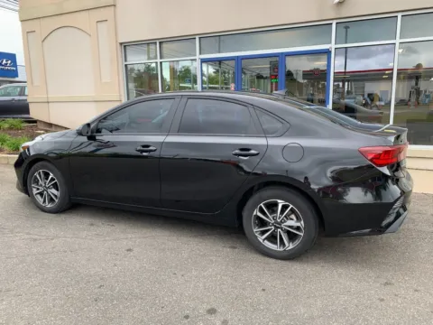 More photos of 2022 Kia Forte LXS at Star Auto Sales, CT