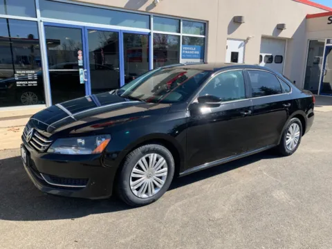 Black 2015 Volkswagen Passat 1.8T S for sale in Meriden, CT