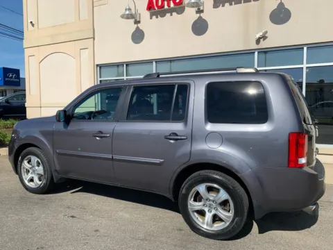 More photos of 2015 Honda Pilot EX-L at Star Auto Sales, CT