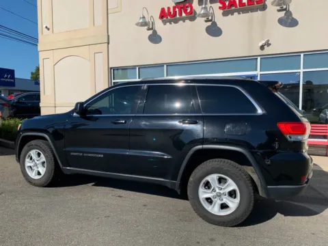 More photos of 2017 Jeep Grand Cherokee Laredo at Star Auto Sales, CT