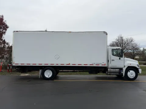 White 2019 Hino 268 24ft Box Truck for sale in Crystal Lake, IL