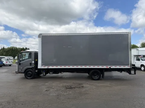 Photos of 2019 Isuzu NRR 22ft Box Truck for sale in Crystal Lake, IL at Signature Truck Center