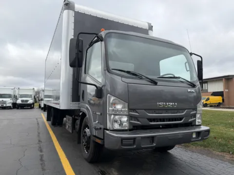 Another view of 2019 Isuzu NRR 22ft Box Truck for sale in Crystal Lake, IL at Signature Truck Center