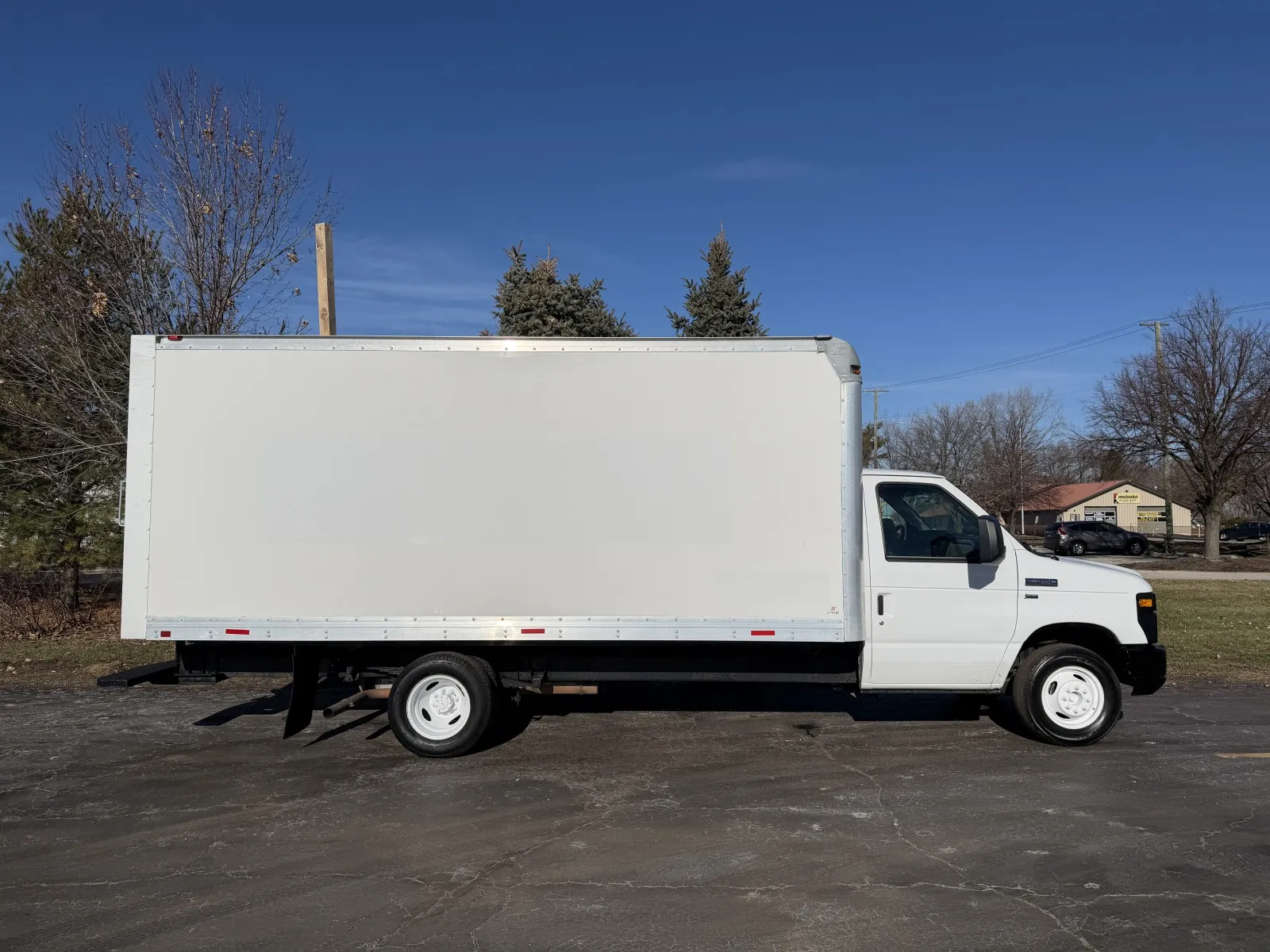 White 2017 Ford E-350 16ft Box Truck for sale in Crystal Lake, IL
