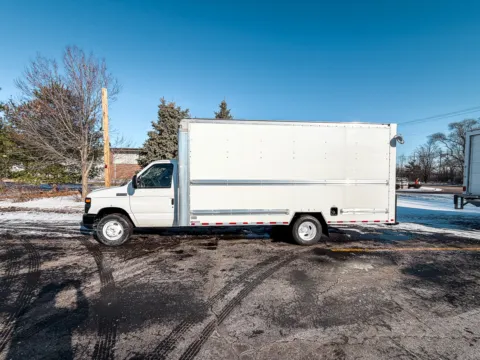 Photos of 2017 Ford E-350 16ft Box Truck for sale in Crystal Lake, IL at Signature Truck Center
