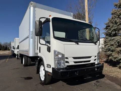 Another view of 2019 Isuzu NPR 16ft Box Truck with Lift Gate for sale in Crystal Lake, IL at Signature Truck Center