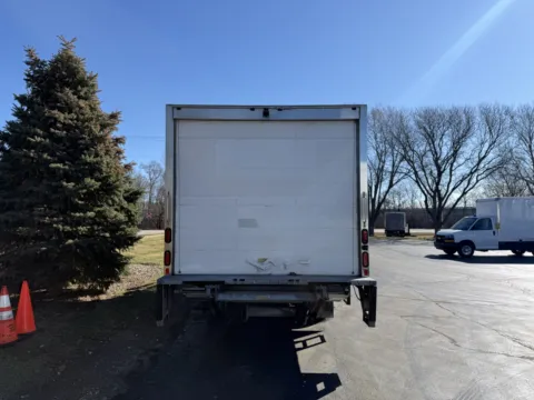More photos of 2020 Isuzu NPR 16ft Box Truck/Side Rollup Door/Lift Gate at Signature Truck Center, IL