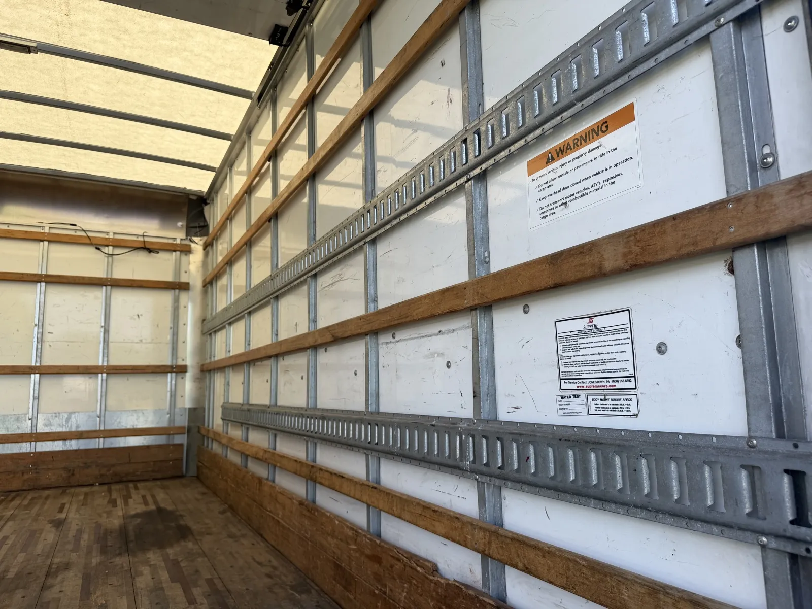 2019 Isuzu NPR HD - Photo 19