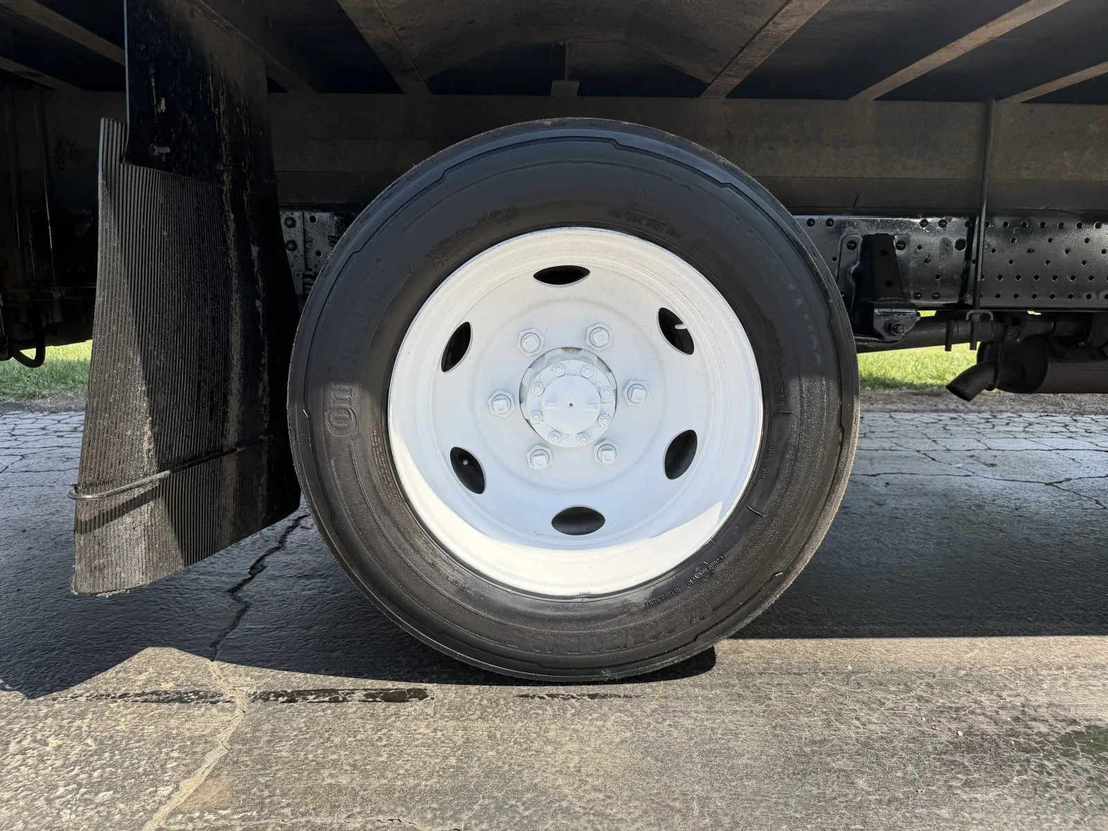 2019 Isuzu NPR HD - Photo 22