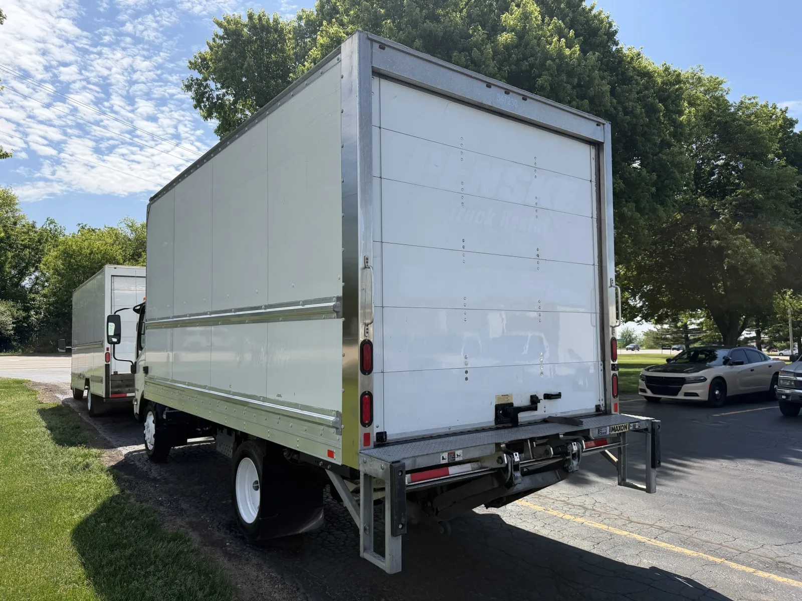 2019 Isuzu NPR HD - Photo 10