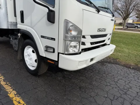 Another view of 2019 Isuzu NPR 16ft Box Truck with Lift Gate for sale in Crystal Lake, IL at Signature Truck Center