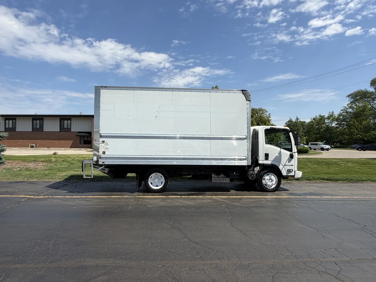 White 2019 Isuzu NPR 16ft Box Truck with Lift Gate for sale in Crystal Lake, IL
