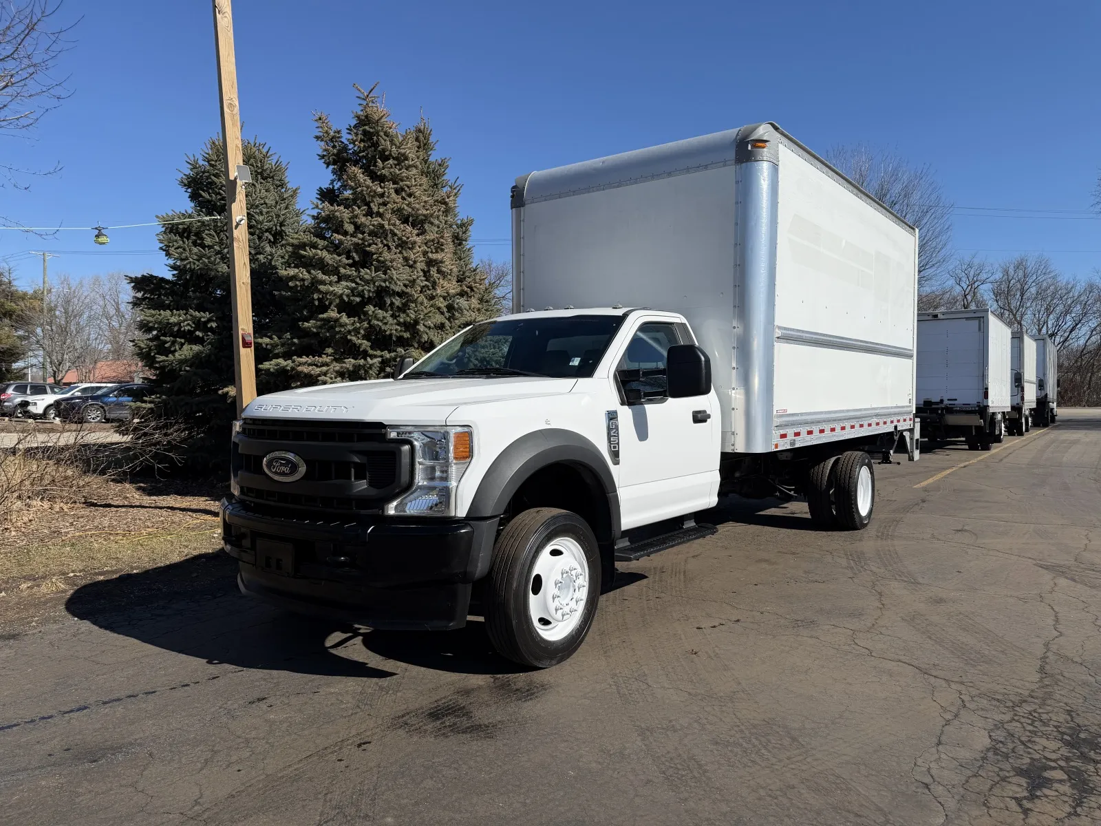 More photos of 2020 Ford F-450 16ft Box Truck with Lift Gate at Signature Truck Center, IL