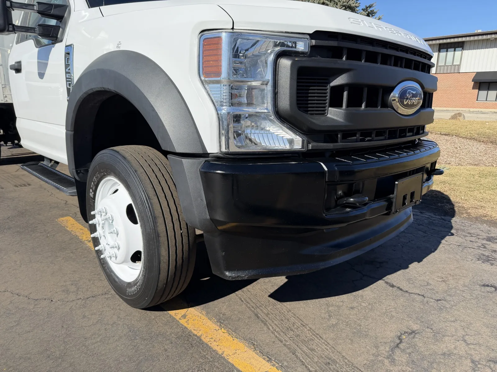 Another view of 2020 Ford F-450 16ft Box Truck with Lift Gate for sale in Crystal Lake, IL at Signature Truck Center