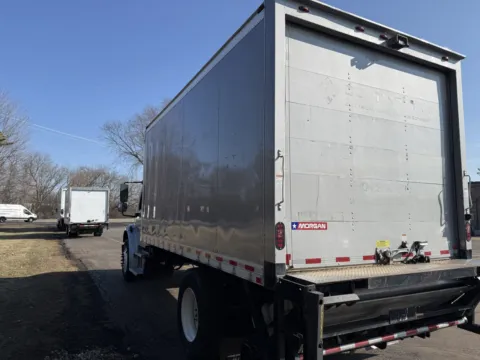 More photos of 2020 Freightliner M2 16ft Box Truck with Lift Gate at Signature Truck Center, IL