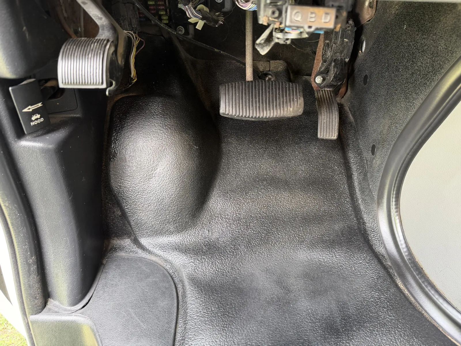 2015 Ford E-Series Cutaway Base - Photo 32