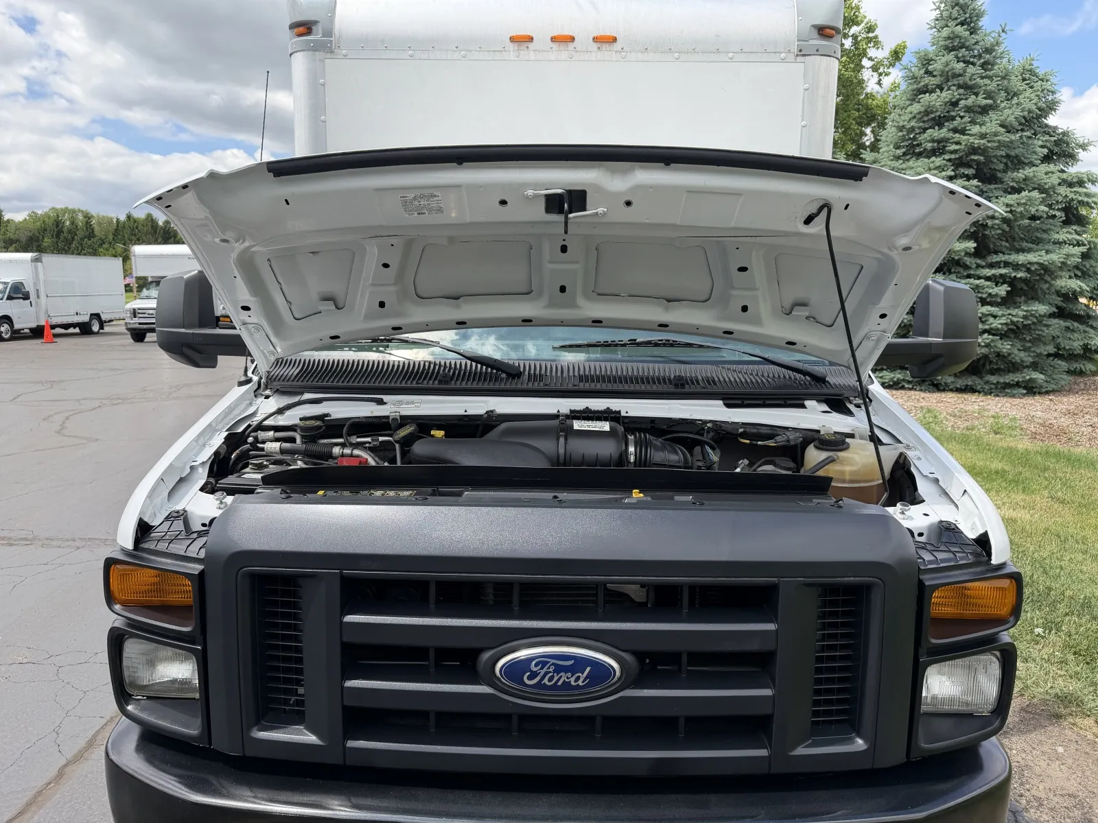 2015 Ford E-Series Cutaway Base - Photo 37