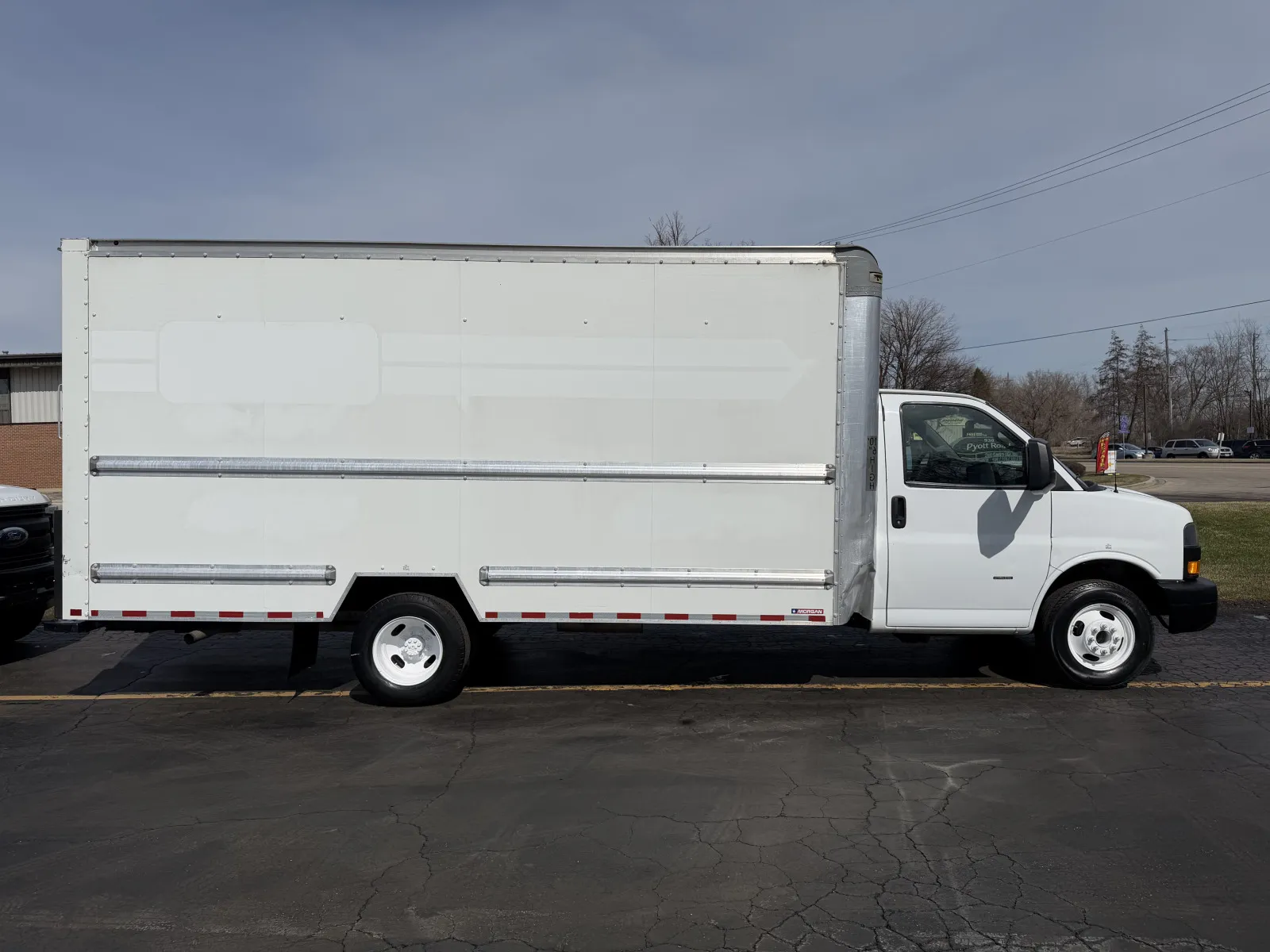2021 GMC 3500 16ft Box Truck for sale in Crystal Lake, IL