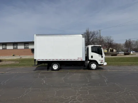 More photos of 2020 Isuzu NPR HD 14ft Box Truck with Loading Ramp at Signature Truck Center, IL