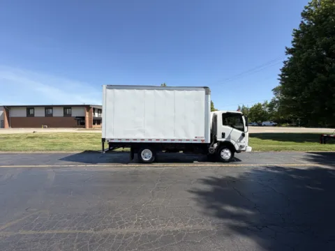 White 2020 Isuzu NPR 14ft Box Truck with Loading Ramp for sale in Crystal Lake, IL