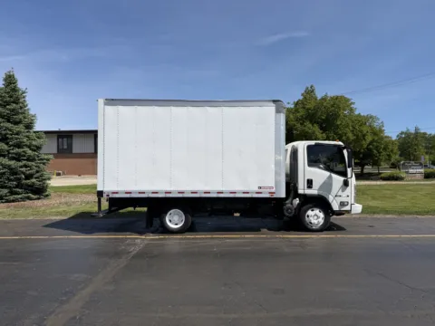 White 2020 Isuzu NPR 14ft Box Truck with Loading Ramp for sale in Crystal Lake, IL