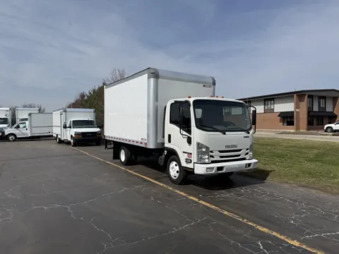 More photos of 2020 Isuzu NPR HD 14ft Box Truck with Loading Ramp at Signature Truck Center, IL