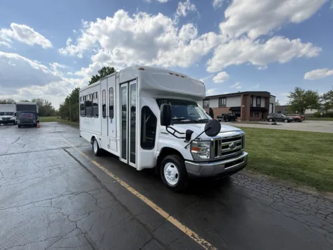 Photos of 2016 Ford E-350 Shuttle Bus for sale in Crystal Lake, IL at Signature Truck Center