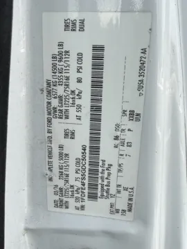 More photos of 2016 Ford E-350 Shuttle Bus at Signature Truck Center, IL