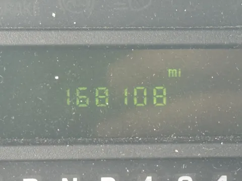 More photos of 2016 Ford E-350 Shuttle Bus at Signature Truck Center, IL