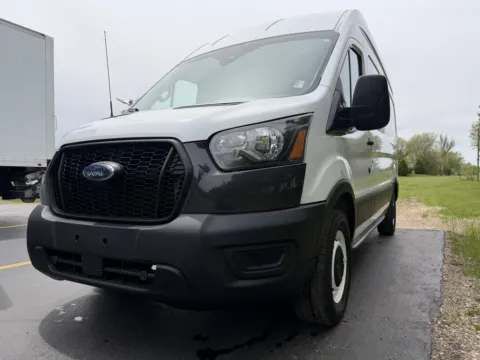 More photos of 2021 Ford Transit T-250 High Roof at Signature Truck Center, IL