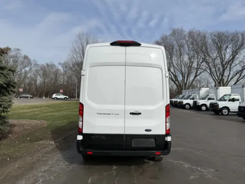 More photos of 2021 Ford Transit T-250 High Roof at Signature Truck Center, IL
